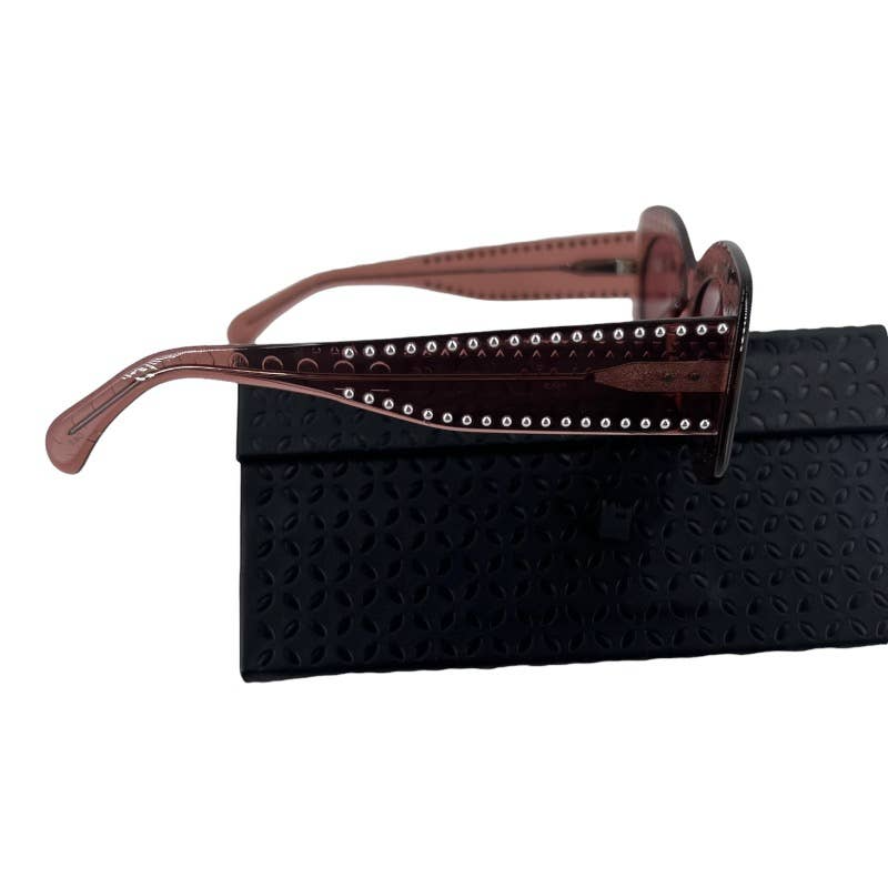 ALAÏA Italy Sunglasses Soft Round Studded Oval Neutral Pink  display picture 3