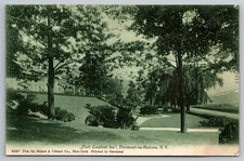 View of Fort Comfort Inn on Hudson. Piermont New York Postcard