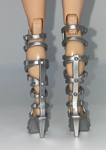 Rainbow High Shadow Luna Madison Silver High Heel Gladiator Boots Strappy Shoes - Picture 4 of 6