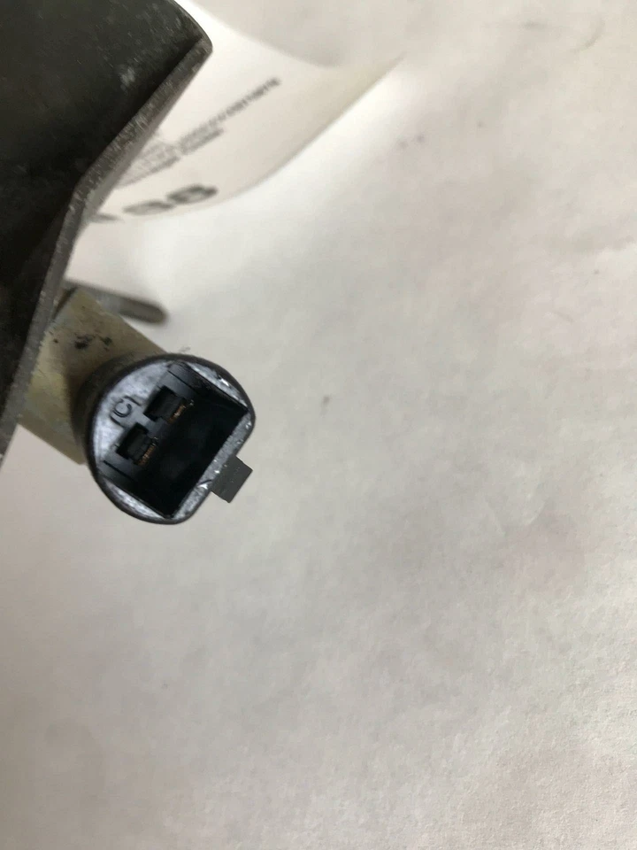 Ford Explorer 1999 puerta trasera pestillo actuador puerta trasera OEM usado Foto 3 de 4