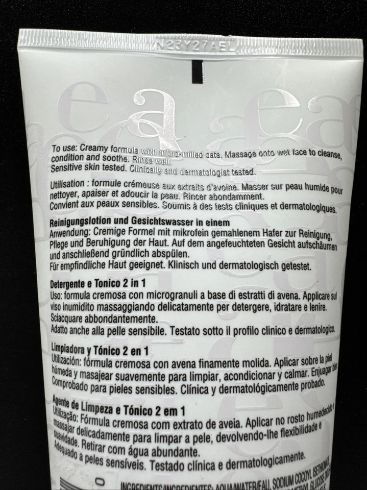 Auténtico limpiador Elizabeth Arden 2 en 1 para todo tipo de piel - 5 fl oz (150 ml) Foto 4 de 4