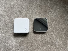 Hive Active Heating Wireless Smart Thermostat Mini and receiver 