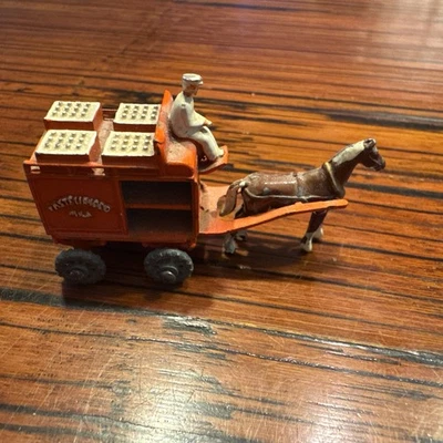 Vintage Lesney Horse Drawn Milk Wagon Made in England Diecast Matchbox - Image 1 of 4
