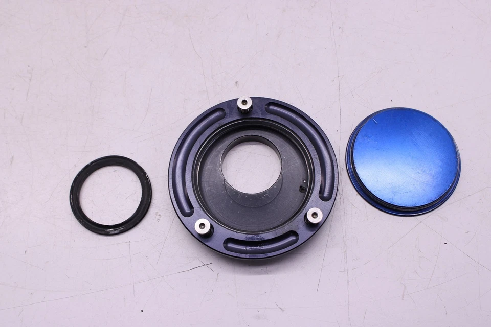 01-20 YAMAHA YZF R6 FUEL TANK GAS CAP VORTEX - Image 3 of 4