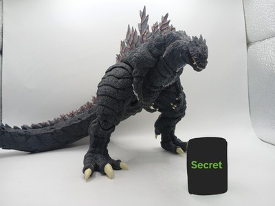 S.h.monsterarts Godzilla Ultima + Suprise Bonus (Read Description) (Please)