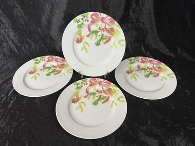 Paula Deen K014 CHRISTMAS WREATH 8 1/8'' Salad Plates - Set of 4