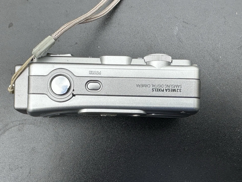 Samsung Digital Camera Digimax 370 3.2M Silber Kamera Digital  - Bild 2 von 4