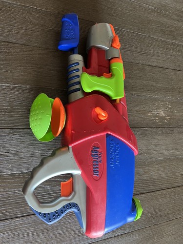 2003 Super Soaker Triple Aggressor Water Gun Blaster *missing splash ball