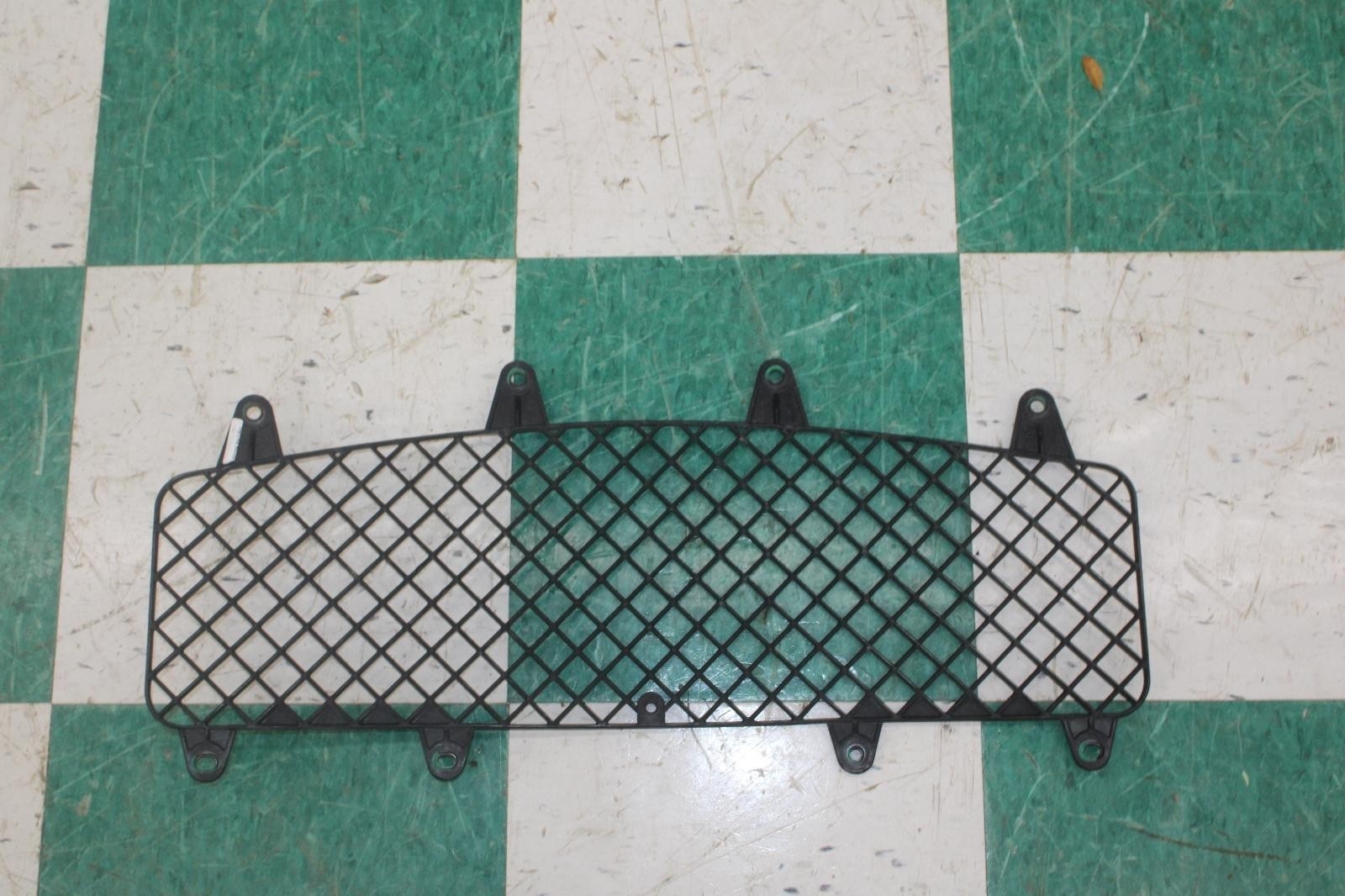14-20 MASERATI GHIBLI Black Center Front End Lower Grill Grille Mesh Factory OEM