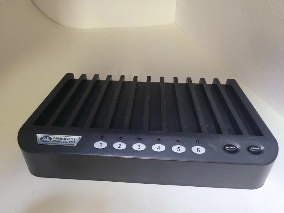 NEW AV Audio Video + S VIDEO System Selector 6 Input Retro Gaming Switch #1E - Image 2 of 3