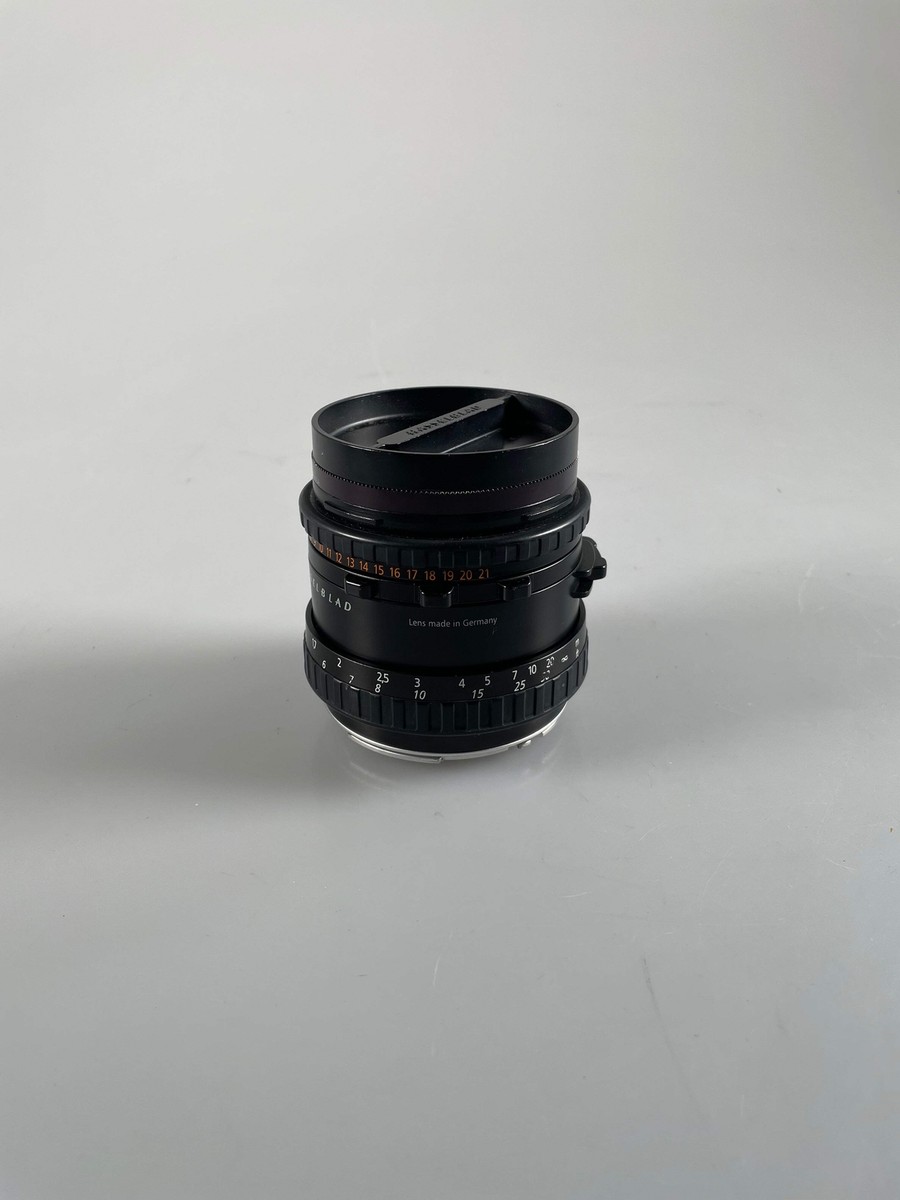 Hasselblad Carl Zeiss Planar T* 80mm F2.8 CFE camera Lens | eBay Hasselblad Carl Zeiss Planar T* 80mm F2.8 CFE camera Lens | eBay