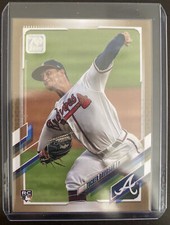 Topps 2021 Series 2 Tucker Davidson RC Base And Gold 1886/2021 #423