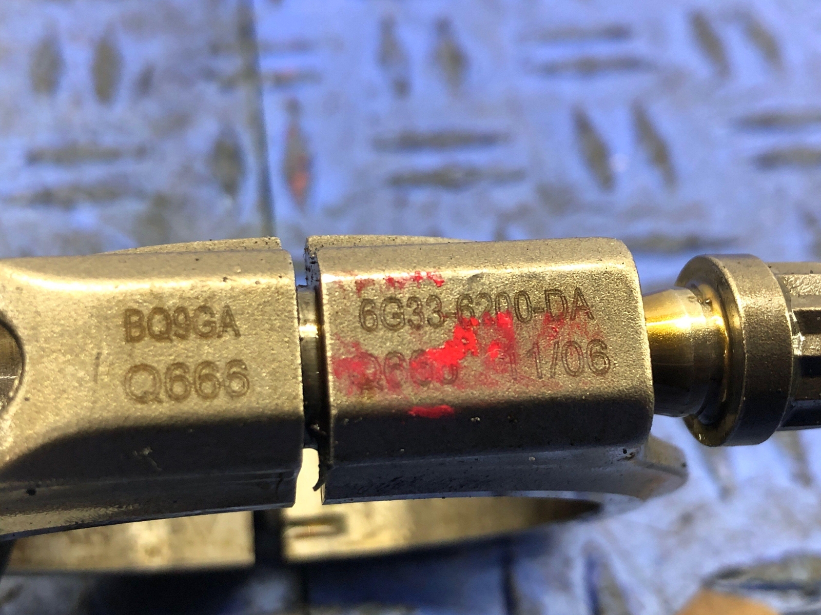 2006-2018 ASTON MARTIN VANTAGE V8 4.3L V8 ENGINE PISTON W/CONNECTION ROD OEM