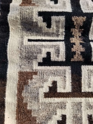 Antique Navajo Hand-woven Native American Two Grey Hills Wool Rug 55x34cm - Picture 8 of 12