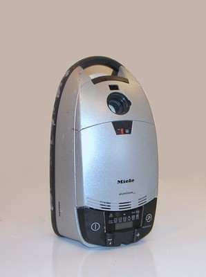 Miele S548 Compact HS05 Aluminum Canister Vacuum – MAIN UNIT ONLY