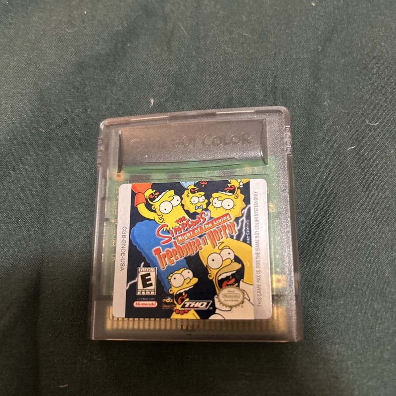The Simpsons Night of the Living Treehouse of Horror Nintendo Game Boy Color GBC