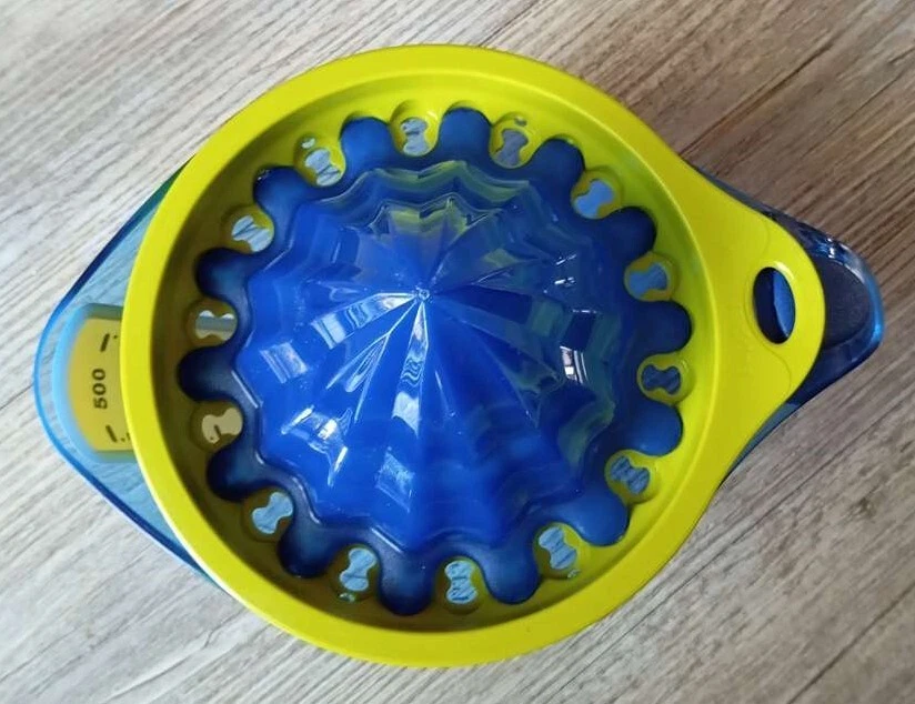 Tupperware - Pichet mesure 500 ml + kit agrumes - Photo 4/4