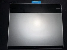 Wacom Intuos CTH-480 Pen & Touch Small Graphics Tablet ONLY NO PEN OR CABLE
