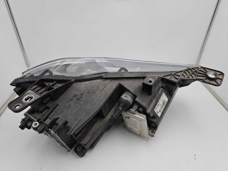 2015 Maserati Ghibli Driver Side Left Headlight Head Lamp Lens Assembly
