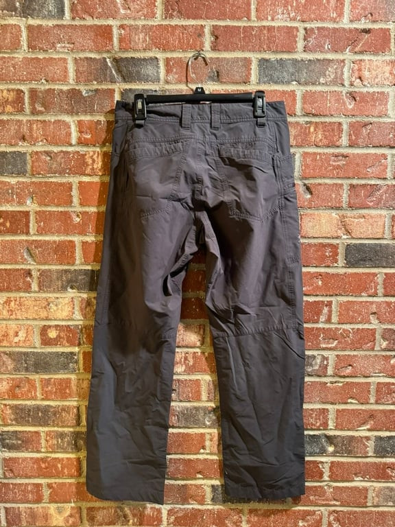 Pantaloni Arc'teryx Hiking Activewear resistenti alle intemperie taglia 30 vita 39 altezza