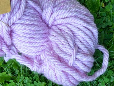 Lavender Pink Bulky Yarn Art Weaving Knitting Crochet Small Loom Craft Supply 
