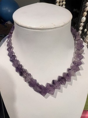 Amethyst beaded graduated collar necklace chevron pattern silver clasp