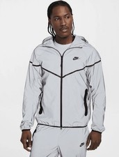 Men’s Size (M) Nike Tech Woven Flash Jacket Reflective Silver FZ7585-035 ((NWT))