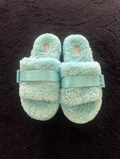 ugg slippers 10 womens