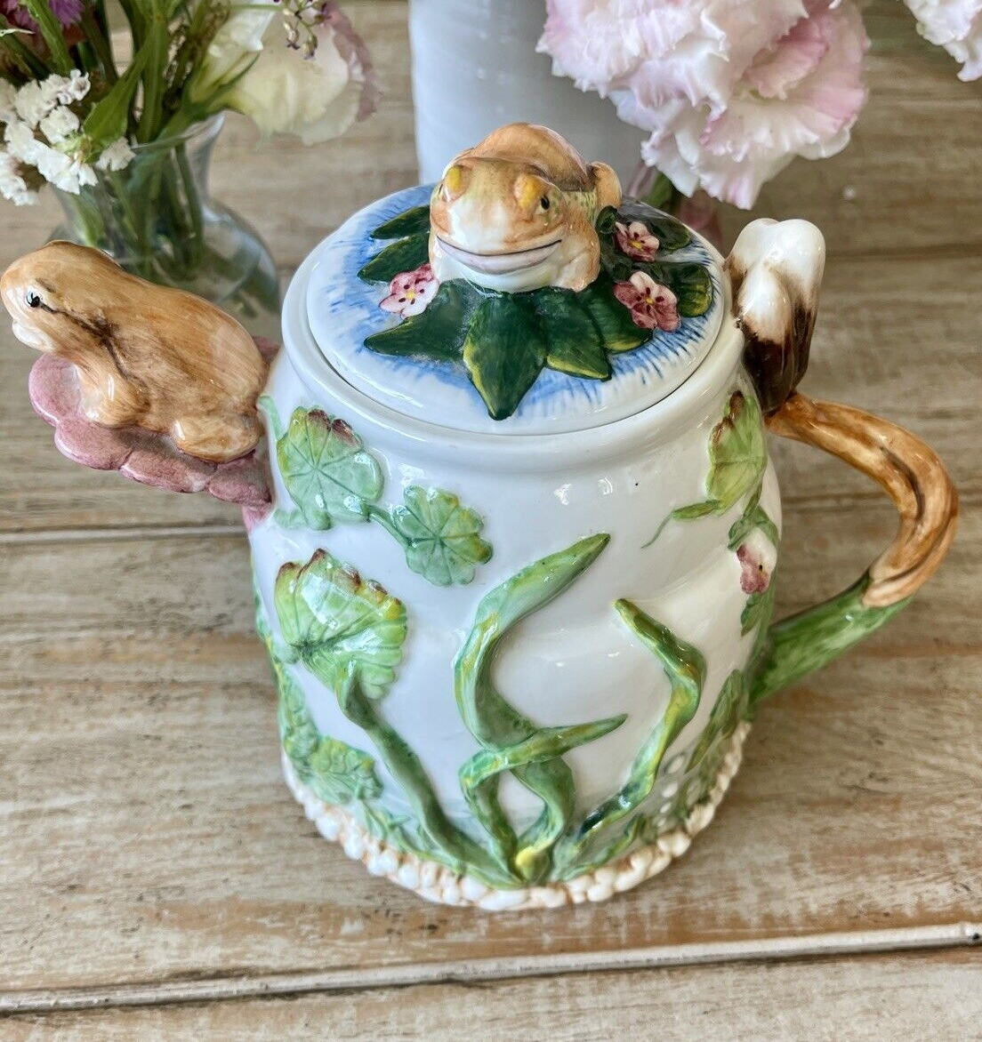Hand Painted Stafordshire Chez Frogs Tea Pot | eBay