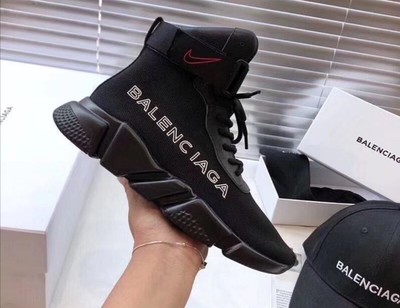 nike come balenciaga