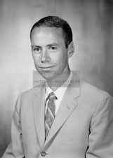 SCOTT CARPENTER NASA ASTRONAUT BOY SCOUT EMBLEM 1962 5X7 PHOTO