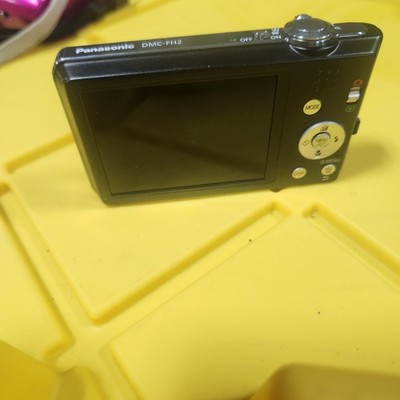 Panasonic Lumix DMC-FS16 14.1MP Digital Camera Black With Battery