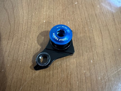 Wolf Tooth Components Universal Derailleur Hanger (UDH) - Blue