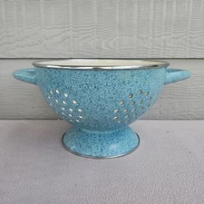 Paula Deen Small Colander Pasta Strainer Robin Egg Blue Speckled Handles