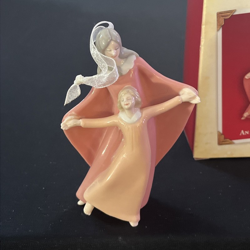 Hallmark Keepsake Christmas Ornament An Angel's Touch Mother Daughter 2004