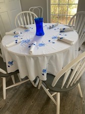 Vintage Hand Embroidered Linen Round Tableclo...