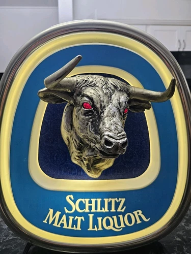 Vintage 1985 Schlitz Malt Liquor Lighted Beer Sign Ad Bull Red Eyes 18"x16" 8.5"