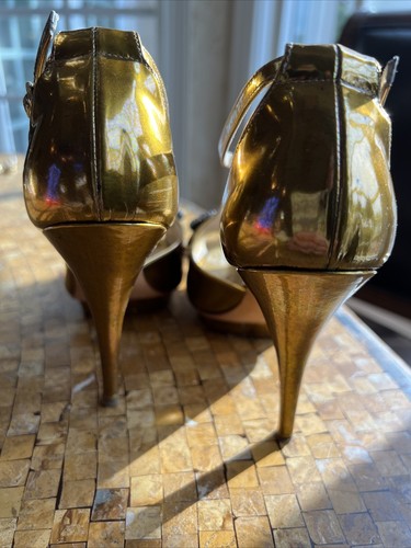 Women's Italy's Oscar De La Renta Gold Sandals Heels Size 5 35 - Picture 13 of 16
