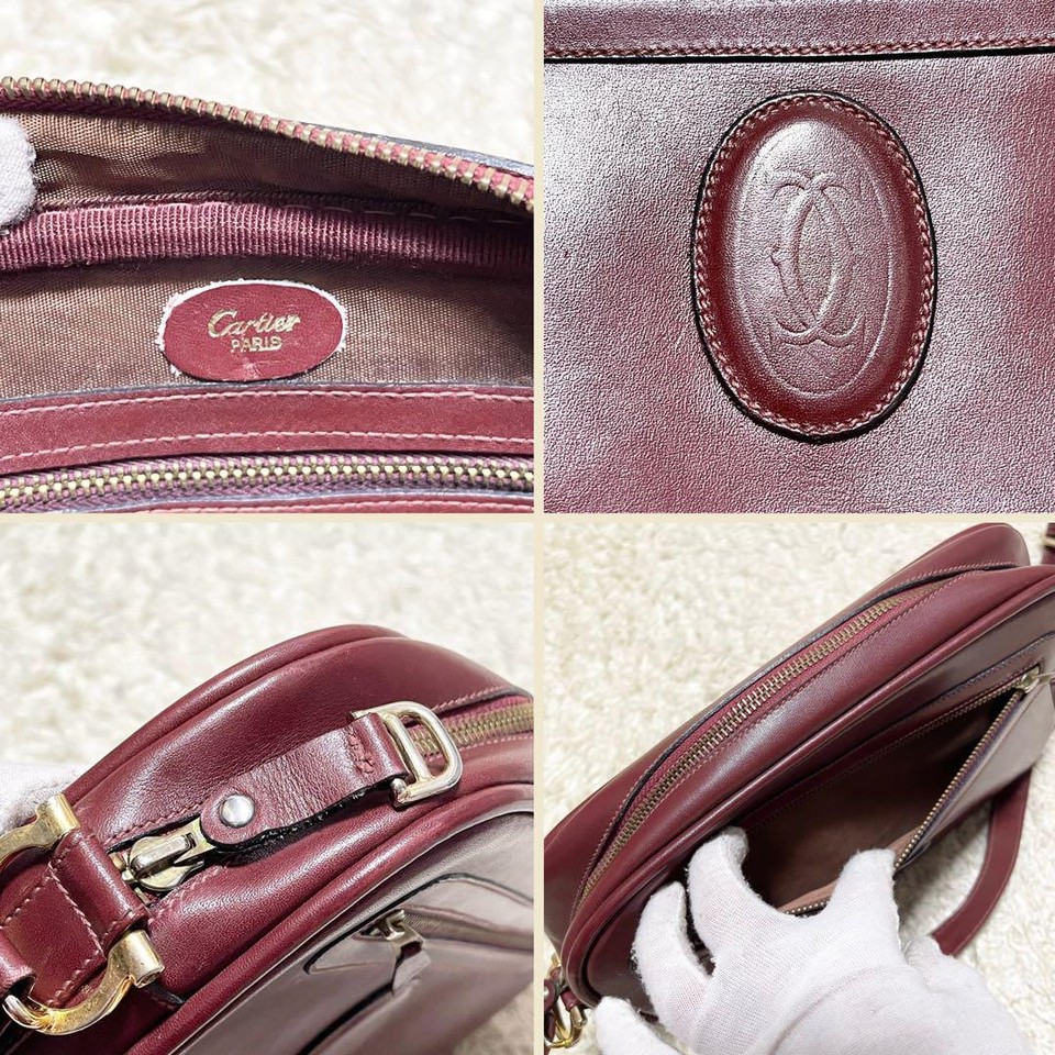 Cartier shoulder bag, camera bag, leather, logo hardware, Bordeaux from