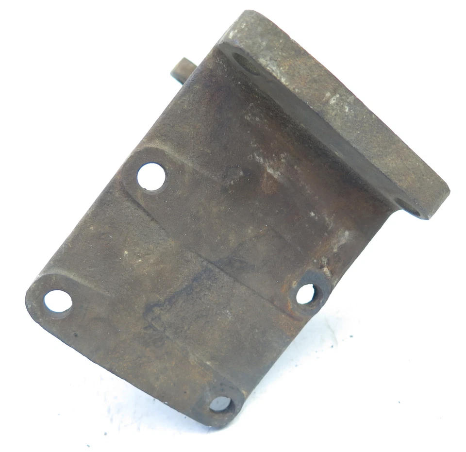 Harley-Davidson modelo K 1952-53 soporte de motor de montaje inferior trasero 16201-52 Foto 4 de 4