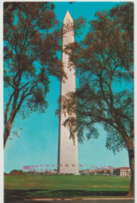 The Washington Monument, Vintage Postcard Unposted 2C35