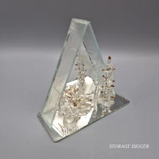 Vintage Nativity Manger Christmas Decor Glass Figurines/Mirror Manger, 4.5" Tall