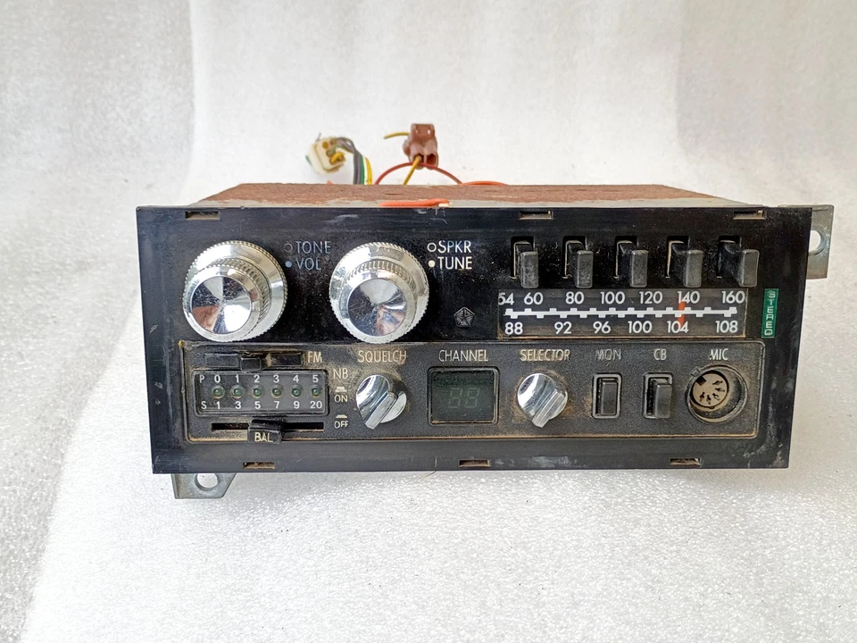 Radio/radio estéreo AM FM 75-80 Dodge CB D100 D150 D250 OEM Foto 2 de 4
