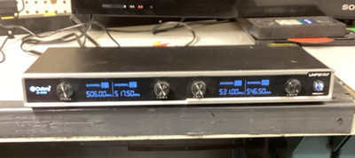 D Debra D 440 4 Channel Wireless