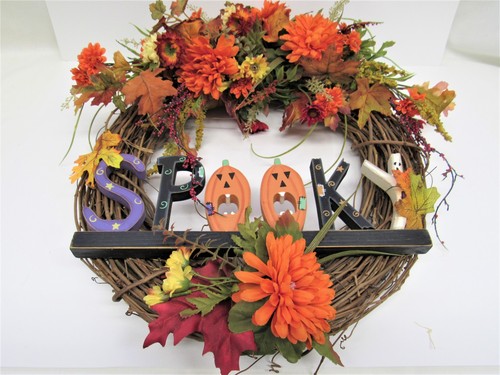 Large Halloween Willow Branch Wreath - SPOOKY - Excellent Used Condition