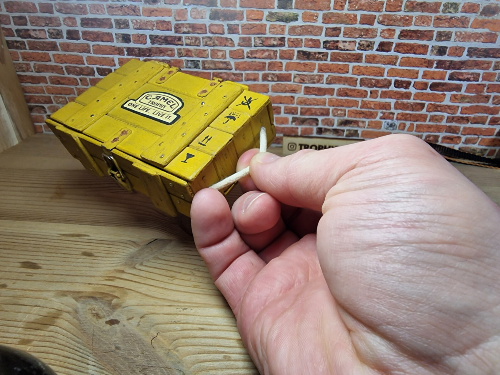 Picture 2 of 12