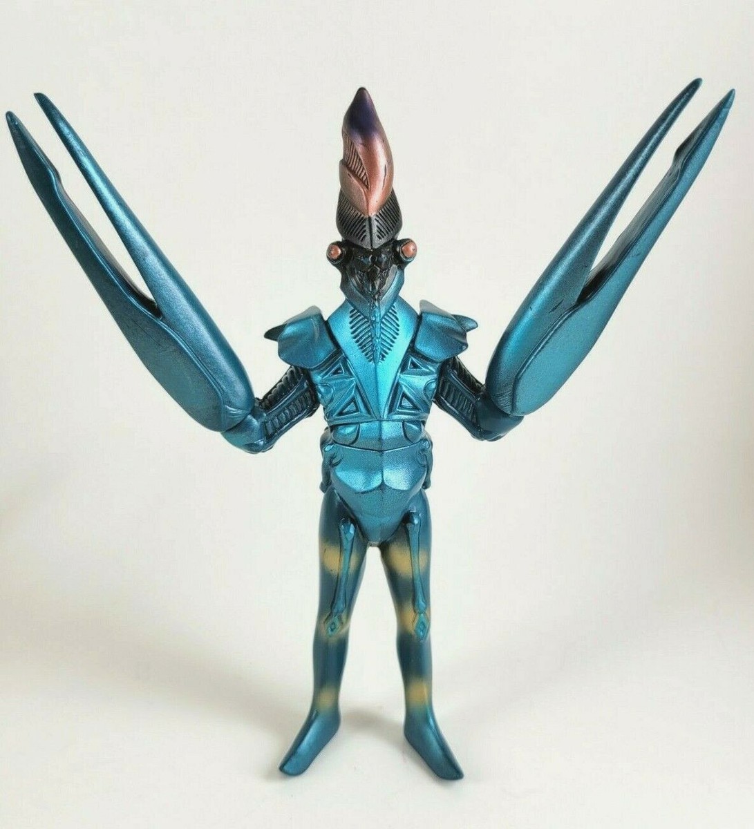 ウルトラマン Alien BALTAN フィギュア Amazon.com: Ultra Monster 500 series #1: ALIEN BALTAN : Toys