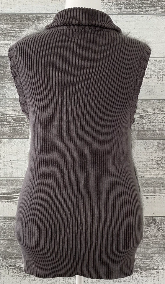Chaleco Suéter ELLE Para Mujer Talla L Gris Imitación Piel Sin Mangas Tejido Elástico Foto 2 de 4
