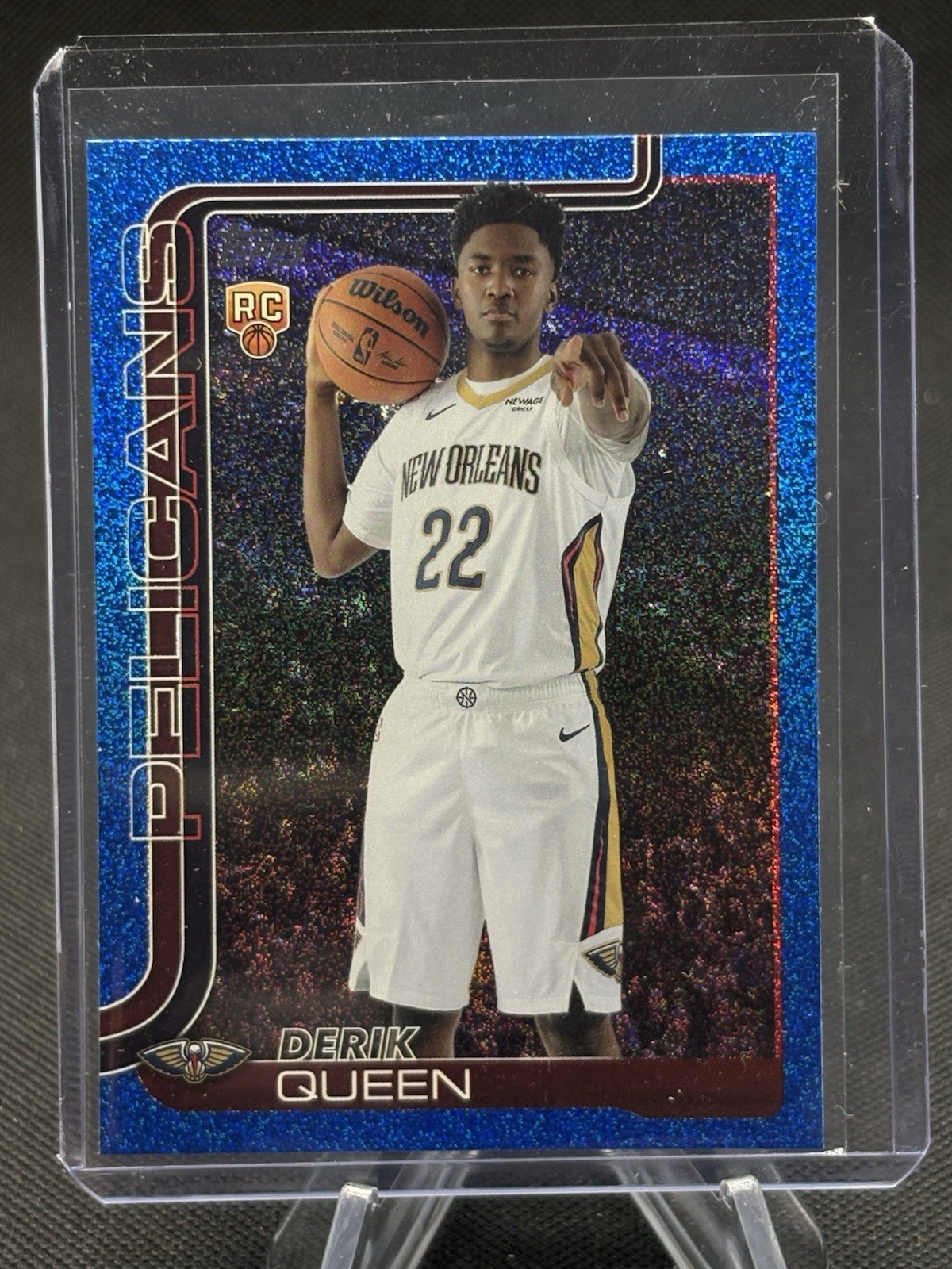2025-26 Topps Basketball Derik Queen RC Blue Sandglitter SSP 213 Pelicans Rookie