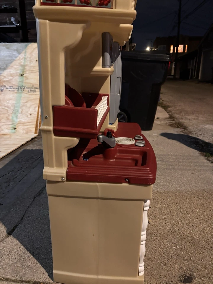 Step2 Acogedora Cocina para Niños con 21 Juego de Accesorios Foto 2 de 4